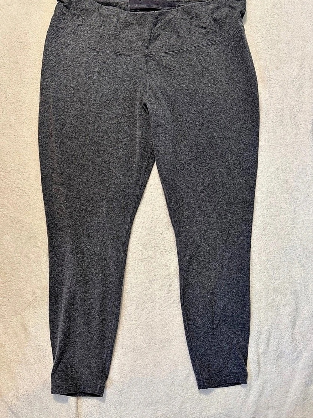 Athleta Delancey Gray Athletic Leggings Size Large Large